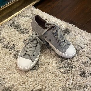 Loft sneakers size 5